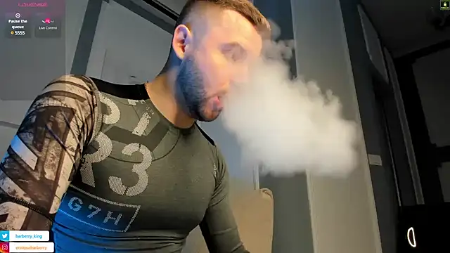 Snapshot of EnriqueBarberry chatting on 30, 12, 2024 EnriqueBarberry online show from 30, 12, 2024