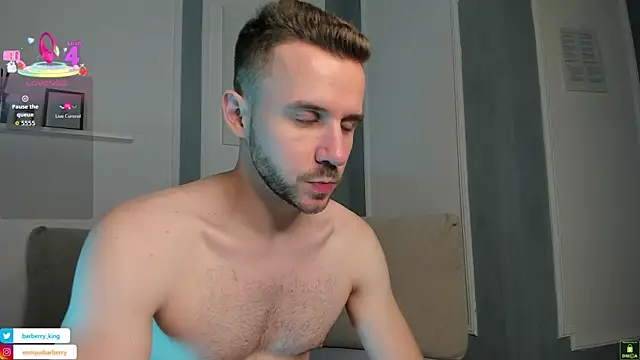 Snapshot of EnriqueBarberry chatting on 12, 10, 2025 EnriqueBarberry online show from 12, 10, 2025