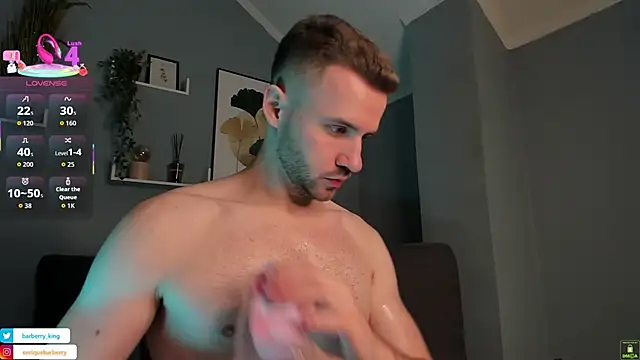 Snapshot of EnriqueBarberry chatting on 1, 11, 2025 EnriqueBarberry online show from 1, 11, 2025