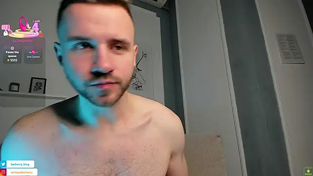 Snapshot of EnriqueBarberry chatting on 3, 11, 2025 EnriqueBarberry online show from 3, 11, 2025