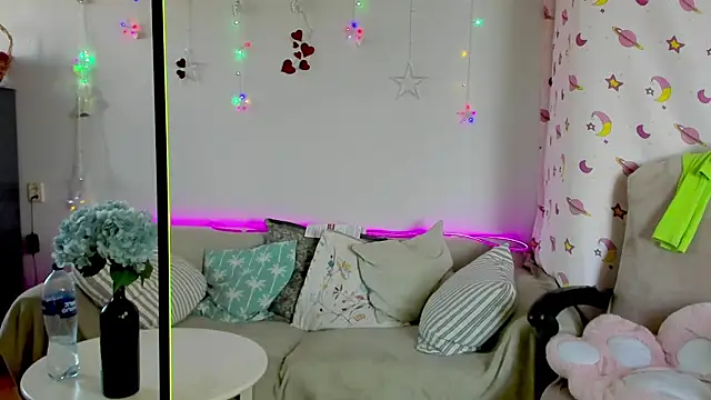 Evelyn Harperxh online show from 22, 3, 2025