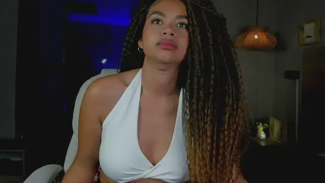 nayah   online show from 23, 9, 2025