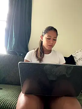 Snapshot of VanessaBling chatting on 15, 9, 2025 VanessaBling online show from 15, 9, 2025