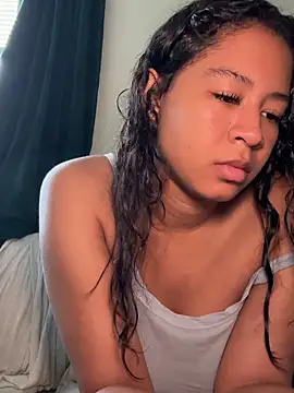 Snapshot of VanessaBling chatting on 6, 3, 2026 VanessaBling online show from 6, 3, 2026