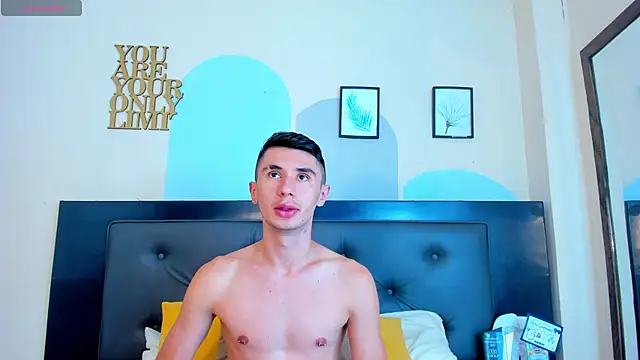 Jotastevensxx online show from 30, 4, 2026