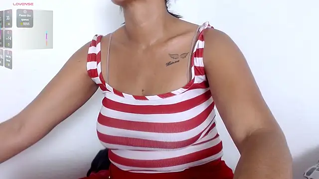 Snapshot of seductivespellvagina80 chatting on 27, 6, 2026 seductivespellvagina80 online show from 27, 6, 2026