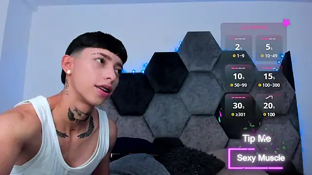 AmberAdams  online show from 13, 3, 2025