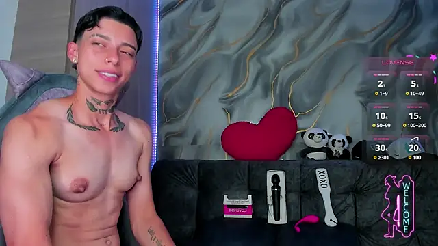 AmberAdams  online show from 6, 7, 2026