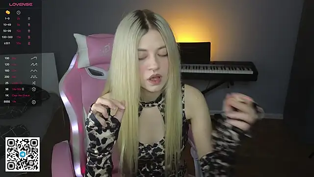 mybunnywendy online show from 23, 2, 2025