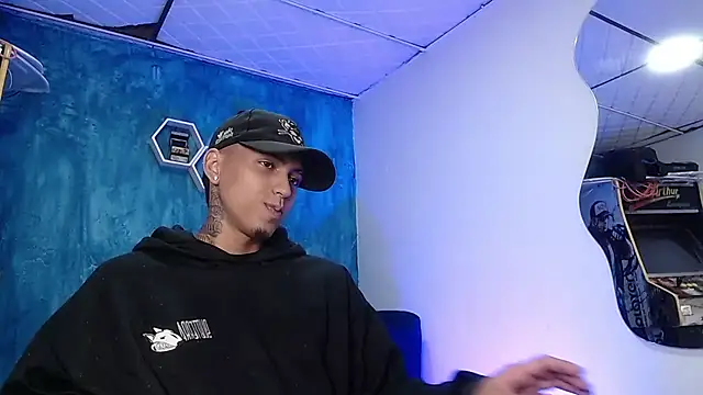 Liam lee online show from 25, 1, 2025