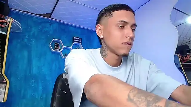 Liam lee online show from 30, 1, 2025