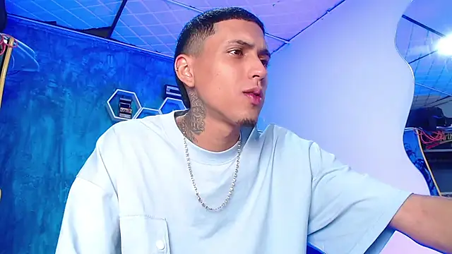 Liam lee online show from 4, 2, 2025