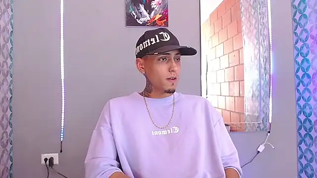 Liam lee online show from 25, 4, 2026