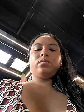 Francesca ferrari online show from 31, 1, 2025