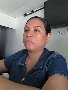 Francesca ferrari online show from 26, 7, 2026