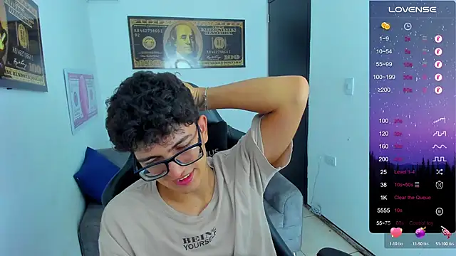 TylerWhite  online show from 16, 3, 2025