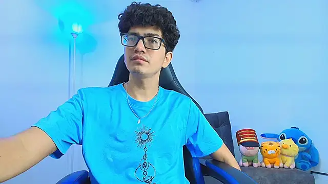 TylerWhite  online show from 20, 11, 2025