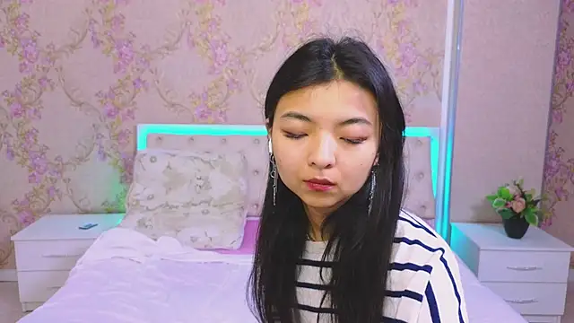 Shy Kira online show from 20, 1, 2025