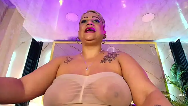 GianellaCox  online show from 14, 3, 2025