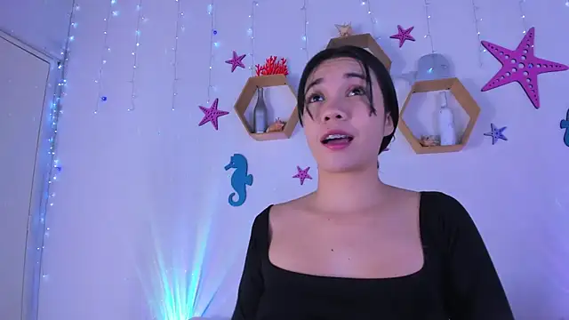 Emiily Parkerr online show from 9, 10, 2025