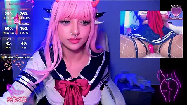 HollyDominic online show from 20, 2, 2025