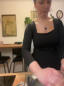 Snapshot of Off__Melonenmandy chatting on 17, 2, 2026 Off Melonenmandy online show from 17, 2, 2026