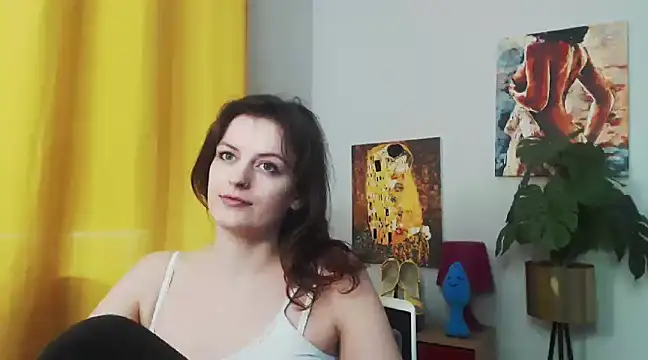 juicyNadine online show from 19, 12, 2024