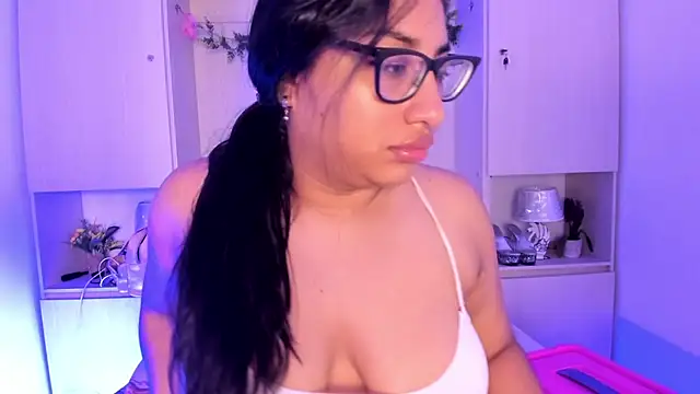 CANDYGABYY online show from 28, 7, 2026
