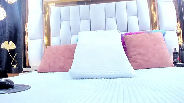 RileySweett online show from 25, 9, 2025