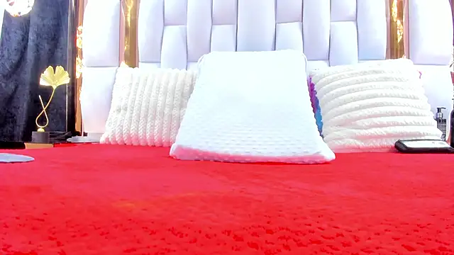 RileySweett online show from 13, 11, 2025