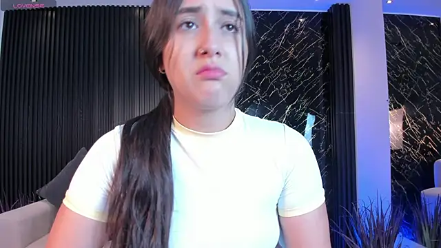 paulina sweett  online show from 25, 9, 2025