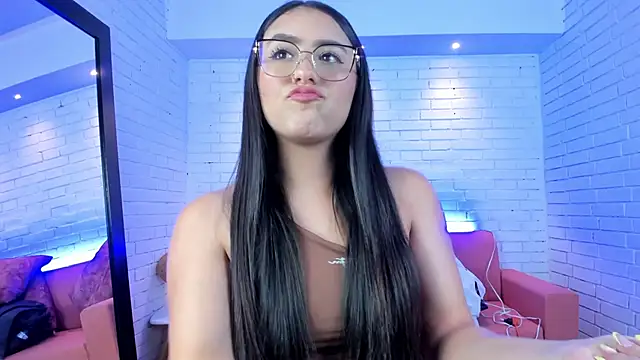 paulina sweett  online show from 2, 10, 2025