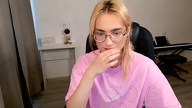 CuteYukiKun online show from 19, 1, 2026