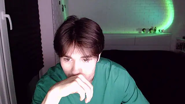 Snapshot of MarkusDean chatting on 21, 9, 2025 MarkusDean online show from 21, 9, 2025