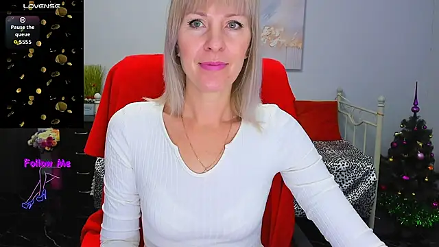 Snapshot of Anita_Tayson chatting on 21, 12, 2025 Anita Tayson online show from 21, 12, 2025