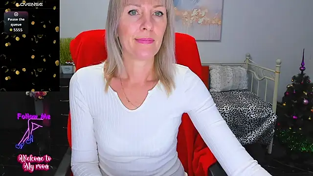 Snapshot of Anita_Tayson chatting on 22, 12, 2025 Anita Tayson online show from 22, 12, 2025