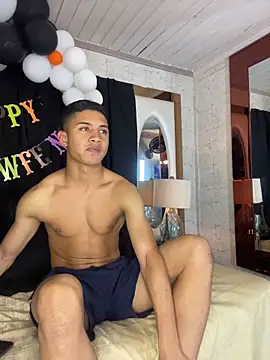 ALAN SANTHOS online show from 2, 11, 2025