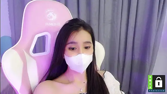 Snapshot of San___San chatting on 10, 2, 2025 San San online show from 10, 2, 2025