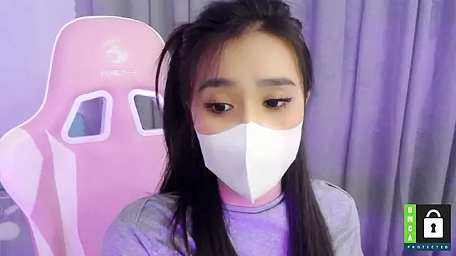 Snapshot of San___San chatting on 23, 2, 2025 San San online show from 23, 2, 2025