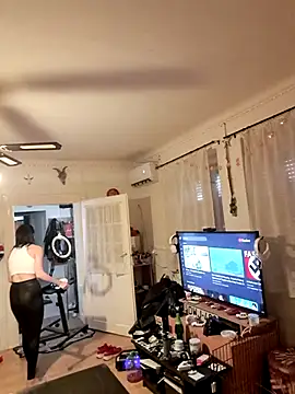 An g elly online show from 1, 3, 2025