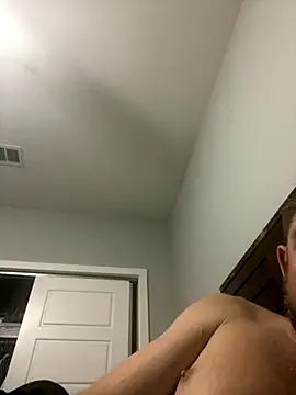 Snapshot of caliguy37 chatting on 15, 11, 2025 caliguy37 online show from 15, 11, 2025