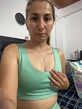 Iris love18 online show from 17, 3, 2025