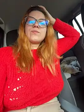 NadiraNoor online show from 30, 1, 2025