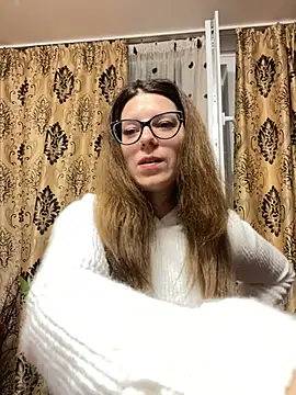 NadiraNoor online show from 13, 3, 2025