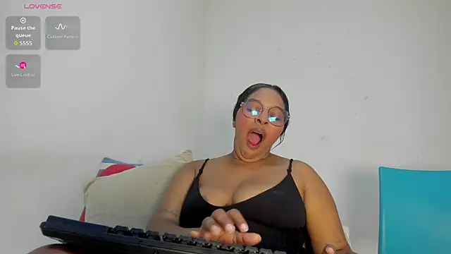 Maya Graham online show from 27, 7, 2026