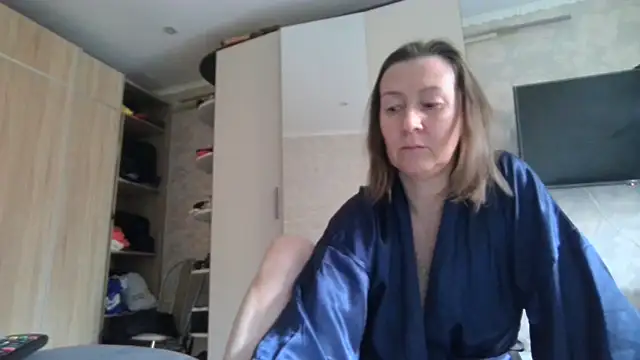 WindChristy online show from 7, 10, 2025