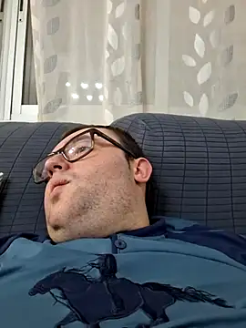 Javier bear online show from 14, 12, 2025