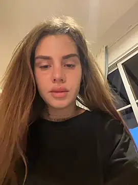 EmiliaCatalina online show from 21, 2, 2025