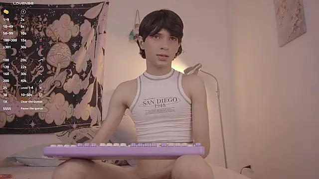 simonbane01 online show from 10, 9, 2025