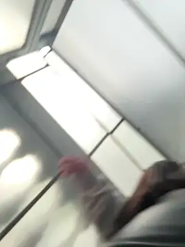 victoria cooper3 online show from 25, 2, 2026